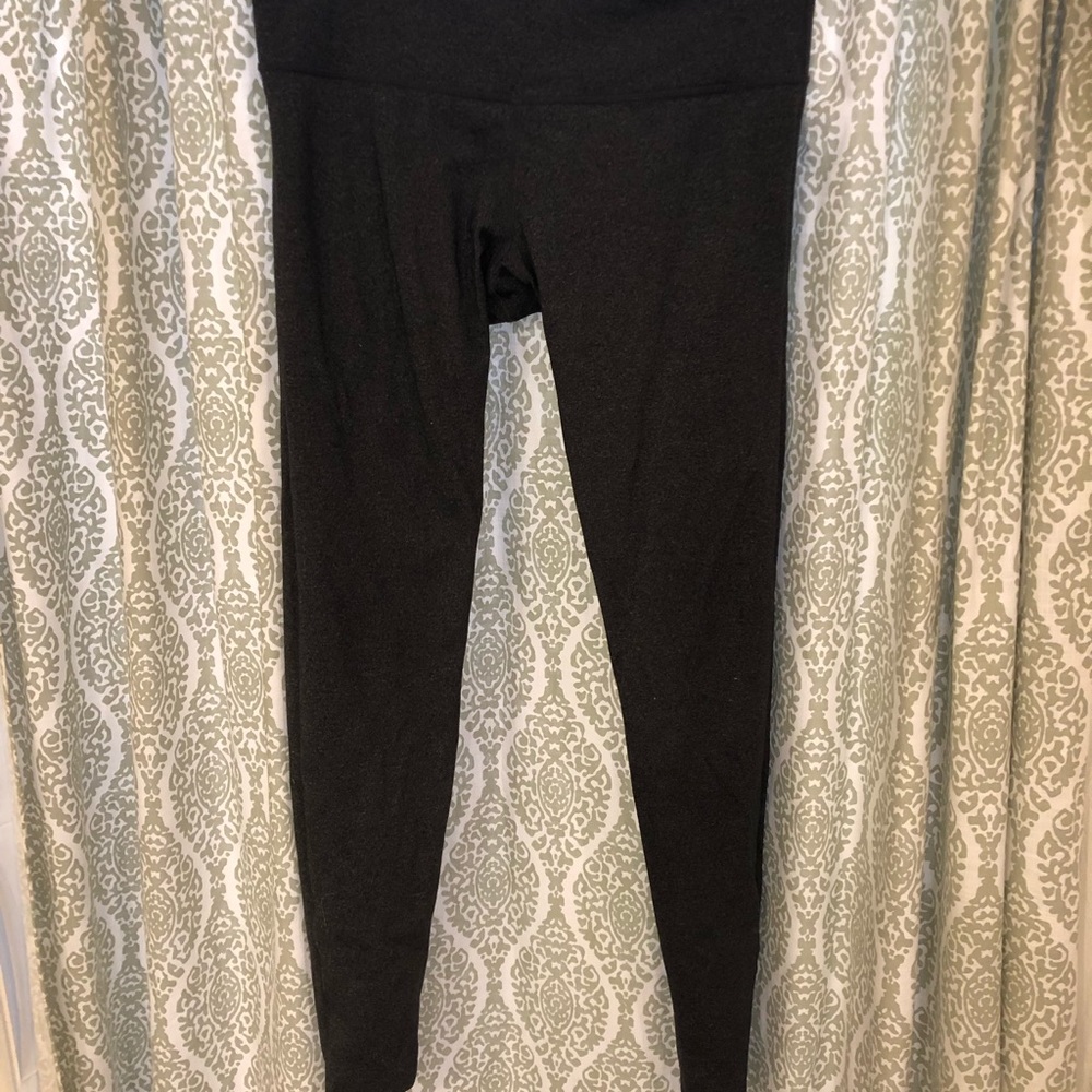 Size 10 Lululemon gray leggings full length